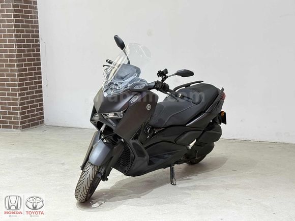 KREDİ KARTINA TAKSİTLE_600 KM_2025_YAMAHA_X-MAX 250 TECH MAX