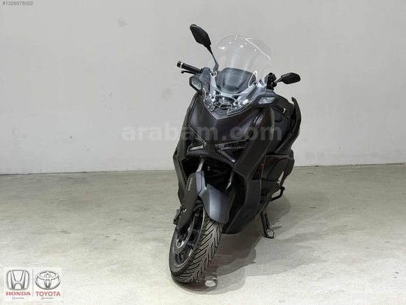KREDİ KARTINA TAKSİTLE_600 KM_2025_YAMAHA_X-MAX 250 TECH MAX