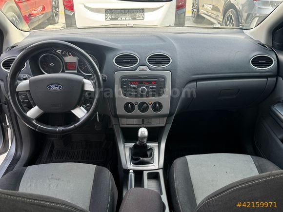 2011 FORD FOCUS 1.6 TDCİ COLLECTİON 110'LUK BAKIMLI MASRAFSIZ