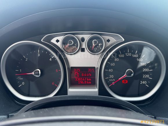 2011 FORD FOCUS 1.6 TDCİ COLLECTİON 110'LUK BAKIMLI MASRAFSIZ