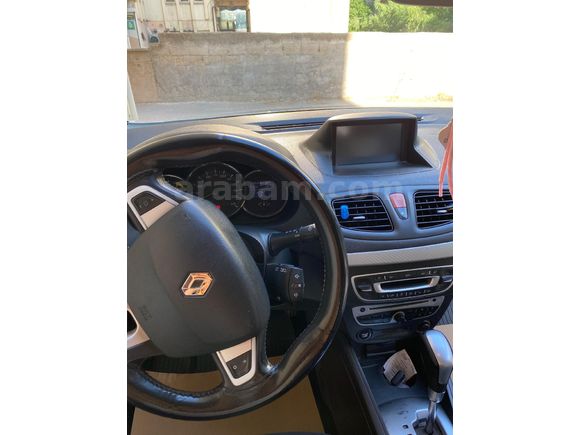 Sahibinden Renault Megane 1.5 dCi Dynamique 2011 Model