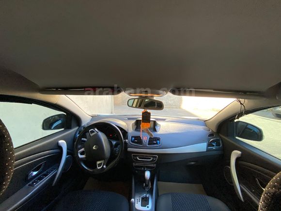Sahibinden Renault Megane 1.5 dCi Dynamique 2011 Model