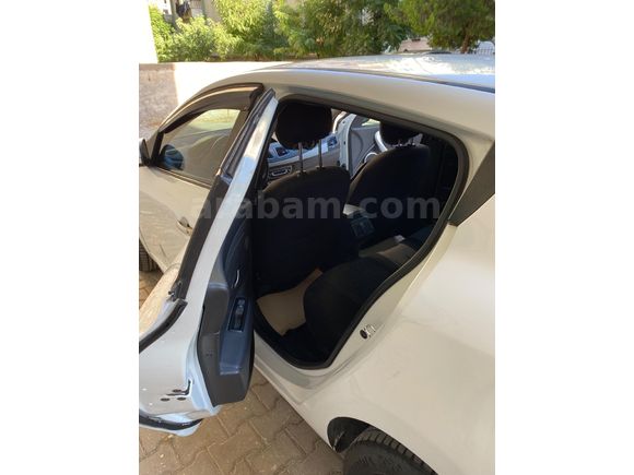 Sahibinden Renault Megane 1.5 dCi Dynamique 2011 Model