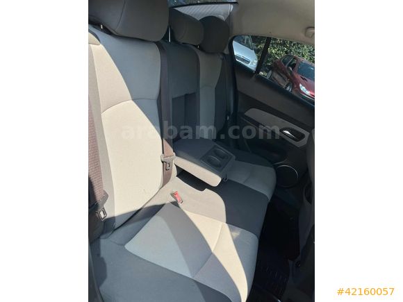 2010 MODEL OTOMATİK VİTES TEMİZ AİLE ARACI