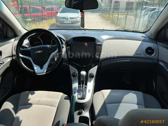 2010 MODEL OTOMATİK VİTES TEMİZ AİLE ARACI