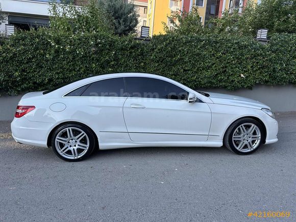 The Car - 2010 - Mercedes E 350 Cdi Coupe