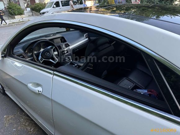 The Car - 2010 - Mercedes E 350 Cdi Coupe
