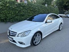 The Car - 2010 - Mercedes E 350 Cdi Coupe