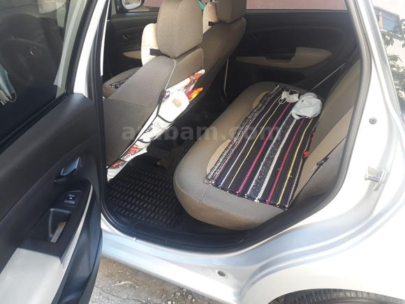 Sahibinden Fiat Linea 1.3 Multijet Active Plus 2012 Model