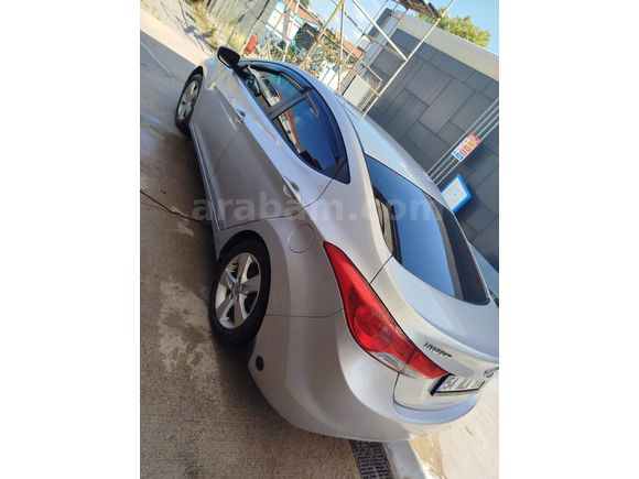 Sahibinden Hyundai Elantra 1.6 D-CVVT Mode Plus 2012 Model