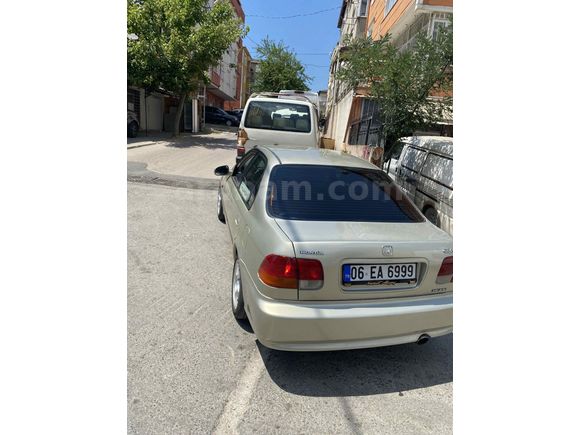 Sahibinden Honda Civic 1.6 i ES 2000 Model 