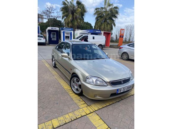 Sahibinden Honda Civic 1.6 i ES 2000 Model 