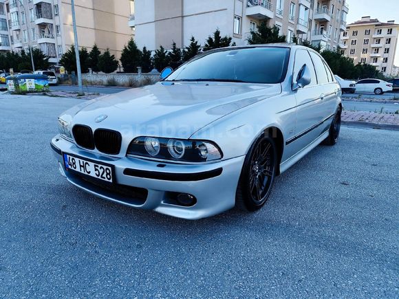 Galeriden BMW 5 Serisi 528i Touring 2000 Model Konya