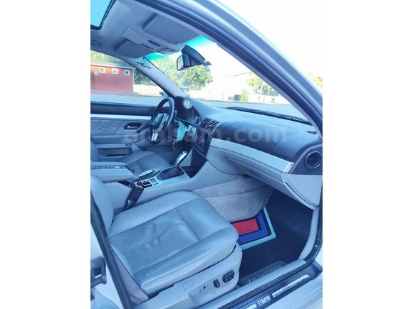 Galeriden BMW 5 Serisi 528i Touring 2000 Model Konya