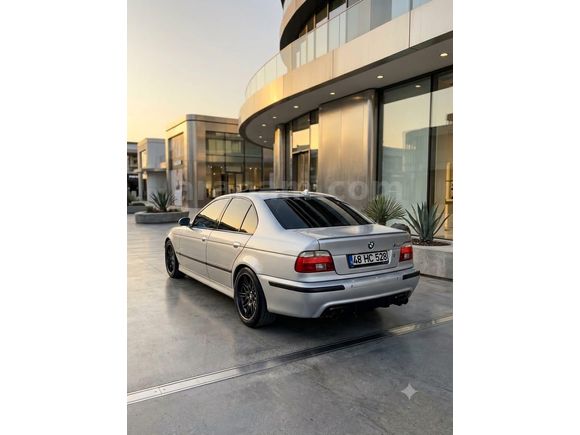 Galeriden BMW 5 Serisi 528i Touring 2000 Model Konya