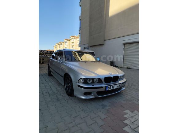 Galeriden BMW 5 Serisi 528i Touring 2000 Model Konya