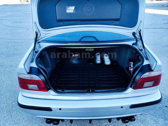 Galeriden BMW 5 Serisi 528i Touring 2000 Model Konya