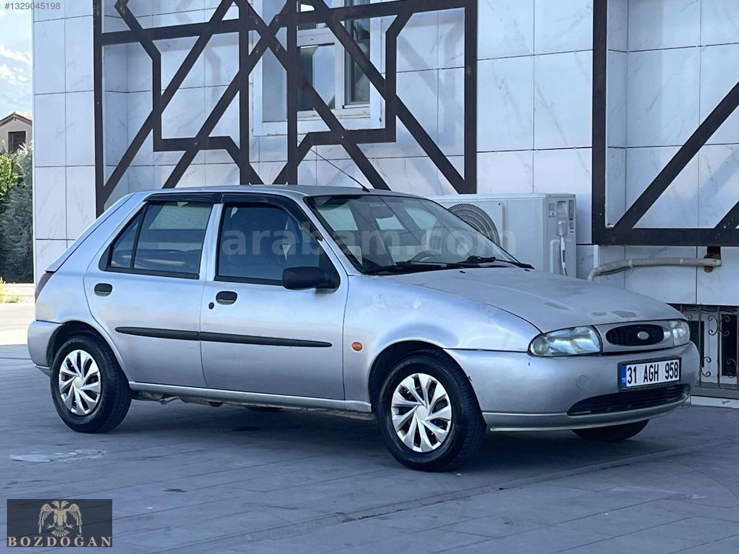 Galeriden Ford Fiesta 1.25 Ghia 1999 Model Kayseri 292.000 km Gri 7