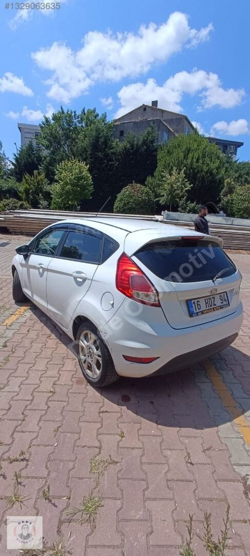 Galeriden Ford Fiesta 1.25 Trend X 2016 Model Kocaeli 156.000 km Beyaz 7
