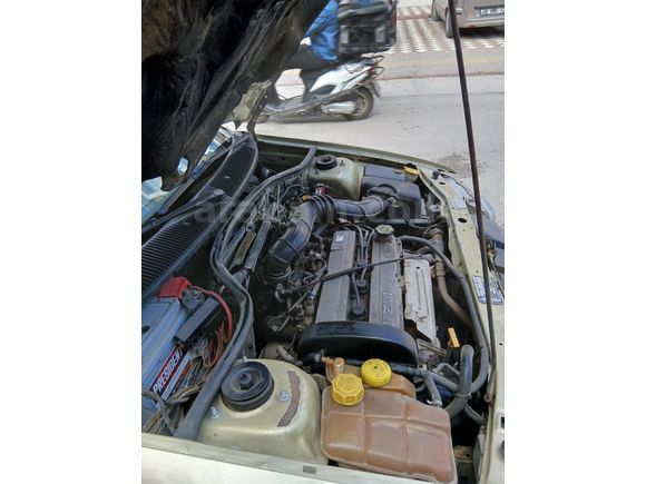 Sahibinden Ford Escort 1.6 CLX 1997 Model