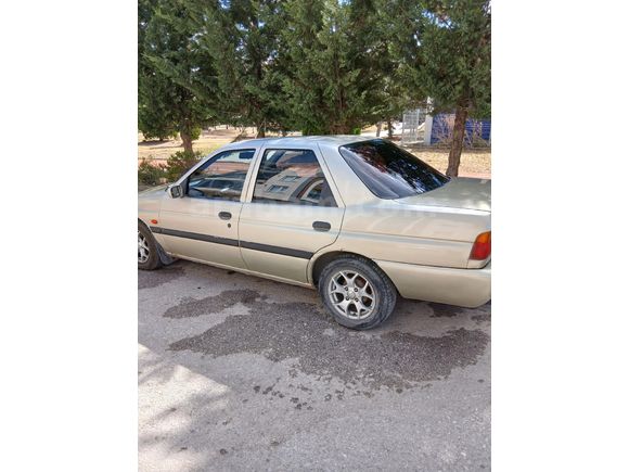 Sahibinden Ford Escort 1.6 CLX 1997 Model