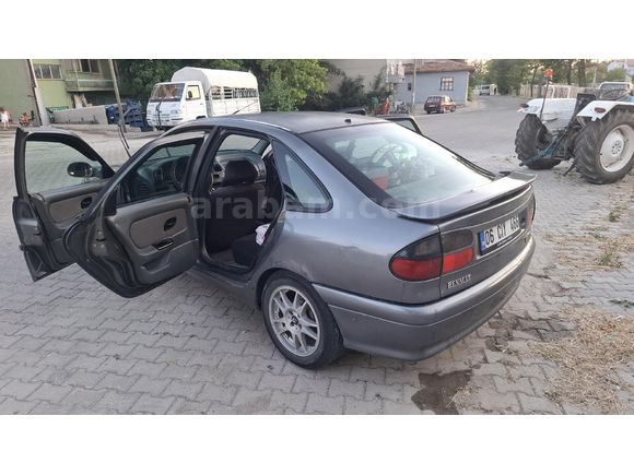 Renault Laguna 2.0 RXE 1996 Model SIFIR VİZELİ