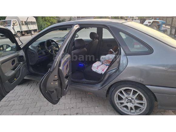 Renault Laguna 2.0 RXE 1996 Model SIFIR VİZELİ