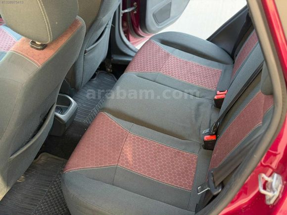 2011 OTAMATİK 1.4 TİTANİUM 100 BİN KM DE ÇOK TEMİZZ
