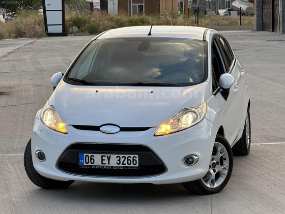 HASTASINA 2012 FORD FİESTA 1.4 TİTANİUM X "85" BİNDE CAM GİBİ