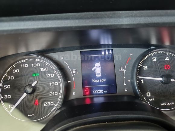 Galeriden Fiat Egea 1.4 Fire Easy 2023 Model Mersin
