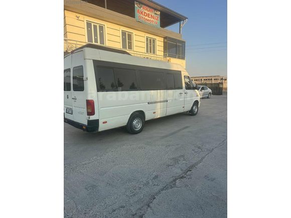 2+1 PANELVAN 2006 WOLT