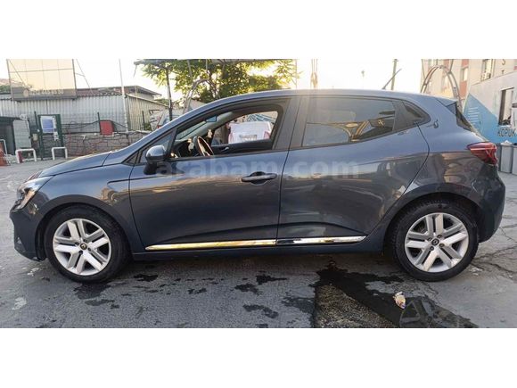 Sahibinden Renault Clio 1.0 TCe Touch 2022 Model 