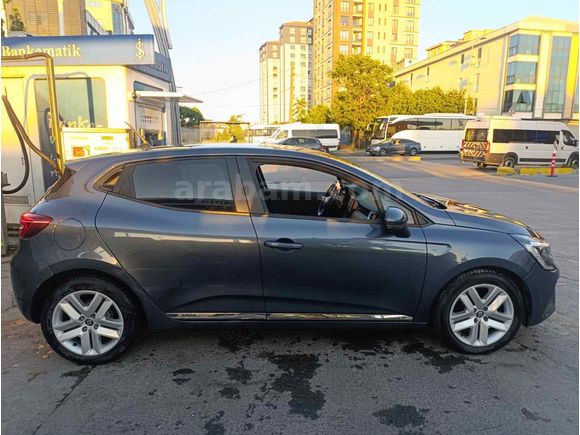 Sahibinden Renault Clio 1.0 TCe Touch 2022 Model 