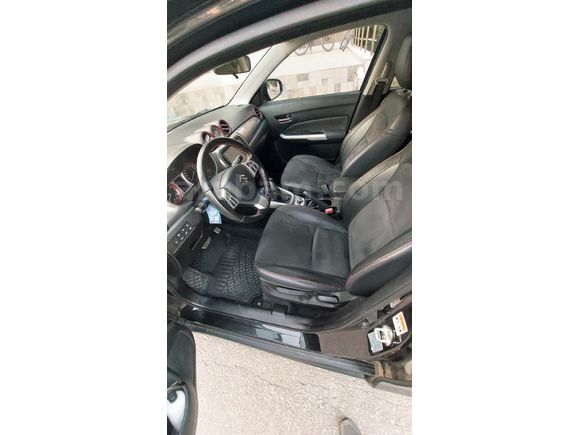 Suzuki Vitara 1.4 S 2018 Model 4×4 111000 km