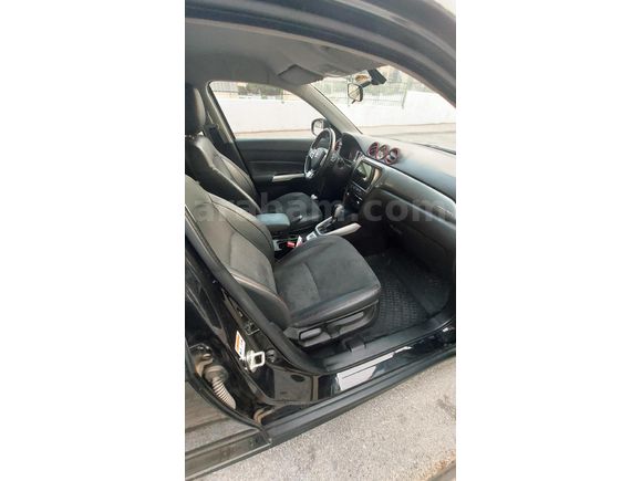 Suzuki Vitara 1.4 S 2018 Model 4×4 111000 km