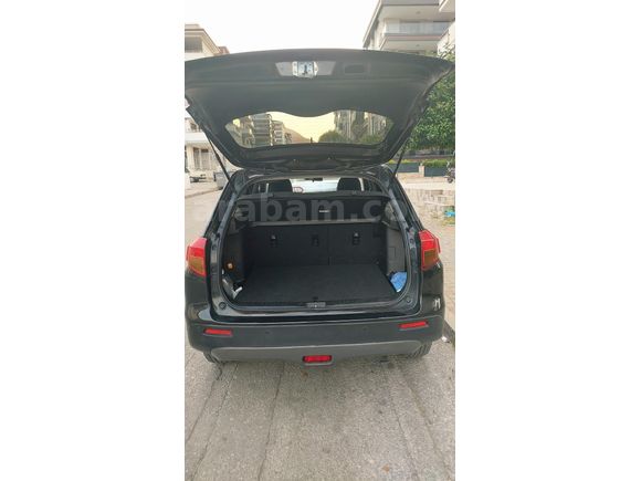 Suzuki Vitara 1.4 S 2018 Model 4×4 111000 km