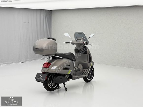 'GALATA' 2023 VESPA 2023 GTS 300 SUPERTECH