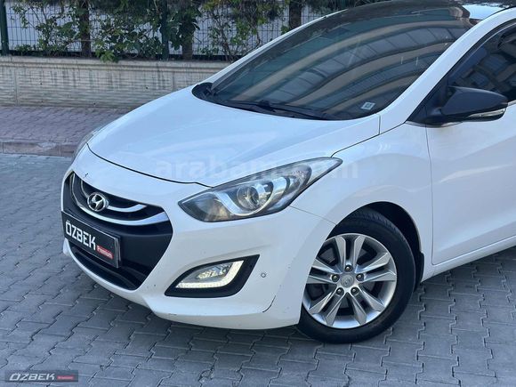 ÖZBEK PREMİUM'DAN 160 BİNDE CAM TAVANLI İ30
