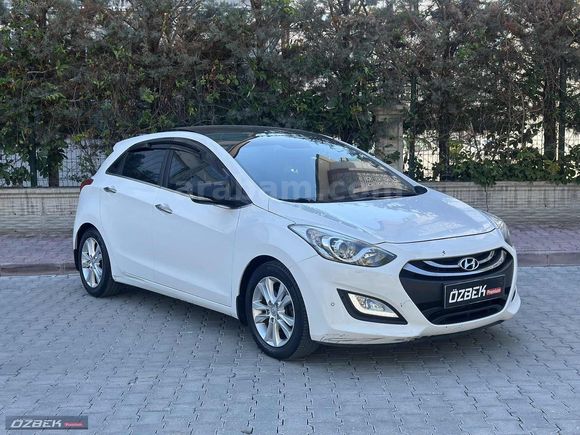 ÖZBEK PREMİUM'DAN 160 BİNDE CAM TAVANLI İ30