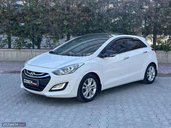 ÖZBEK PREMİUM'DAN 160 BİNDE CAM TAVANLI İ30