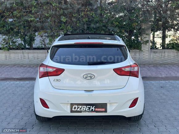 ÖZBEK PREMİUM'DAN 160 BİNDE CAM TAVANLI İ30
