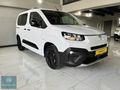 2025 MODEL FİAT DOBLO*PREMİO*4 CAM OTOMATİK*ÇELİK JANT*KK TAKSİT