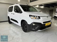 2025 MODEL FİAT DOBLO*PREMİO*4 CAM OTOMATİK*ÇELİK JANT*KK TAKSİT