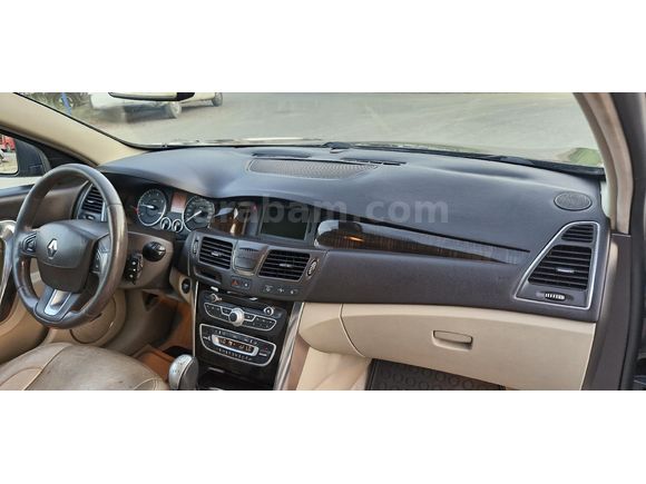 Galeriden Renault Latitude 1.5 dCi Executive 2011 Model Mersin