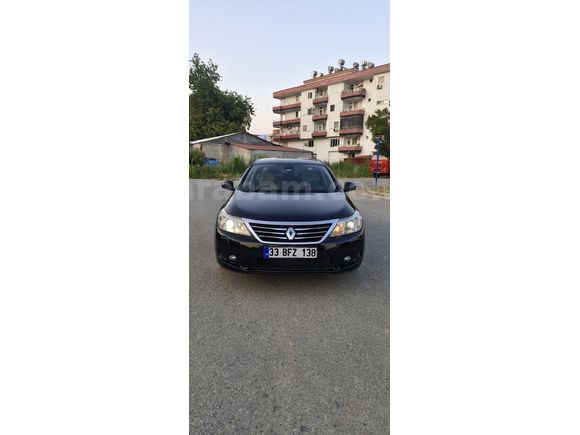 Galeriden Renault Latitude 1.5 dCi Executive 2011 Model Mersin