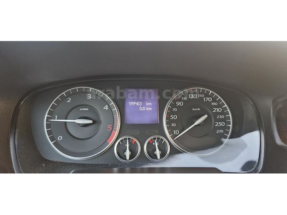 Galeriden Renault Latitude 1.5 dCi Executive 2011 Model Mersin