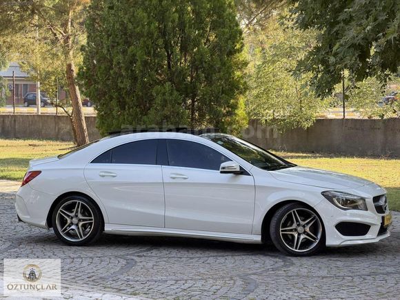 2015 Model CLA 180d AMG HATASIZ KUSURSUZ