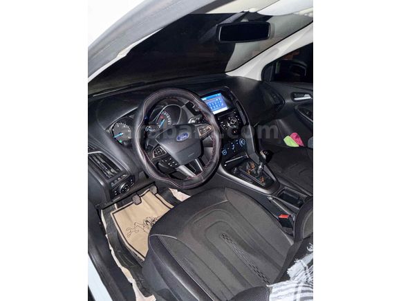 Ford Focus 178.000