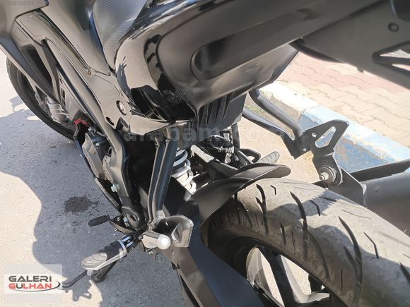 2.EL BENELLİ 125 S -2024 MODEL AZ KM'DE SERVİS BAKIMLI - BAYİDEN