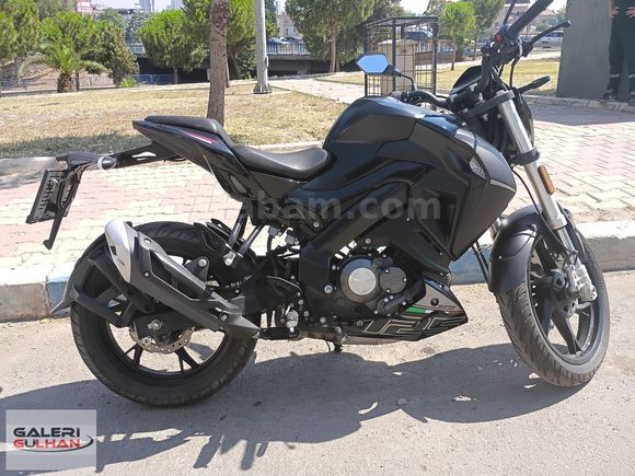 2.EL BENELLİ 125 S -2024 MODEL AZ KM'DE SERVİS BAKIMLI - BAYİDEN